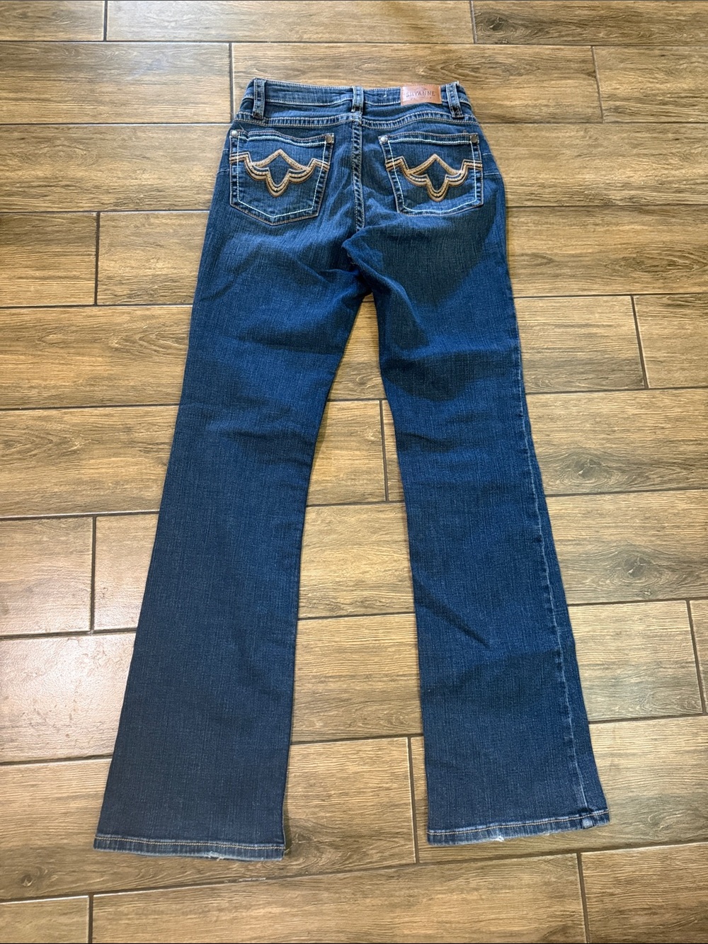 Shyanne Jeans Women's Size 29 X32 blue Medium Wash Boot Cut Flare Jeans